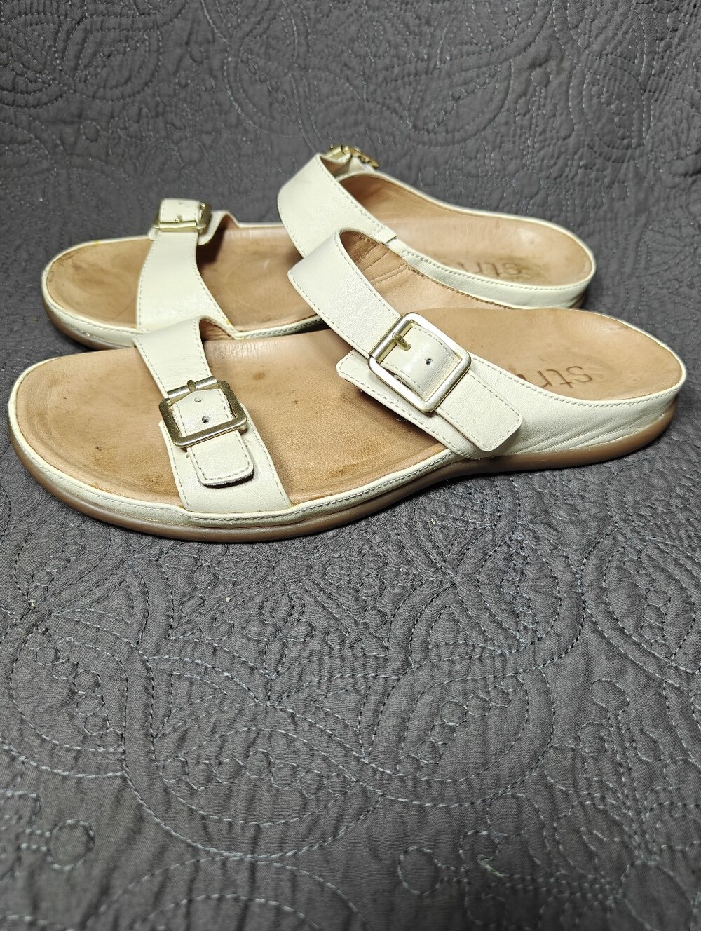 Strive Lombok Cream Leather Double Buckle Women's Slip On Sandals Size 8.5-9
